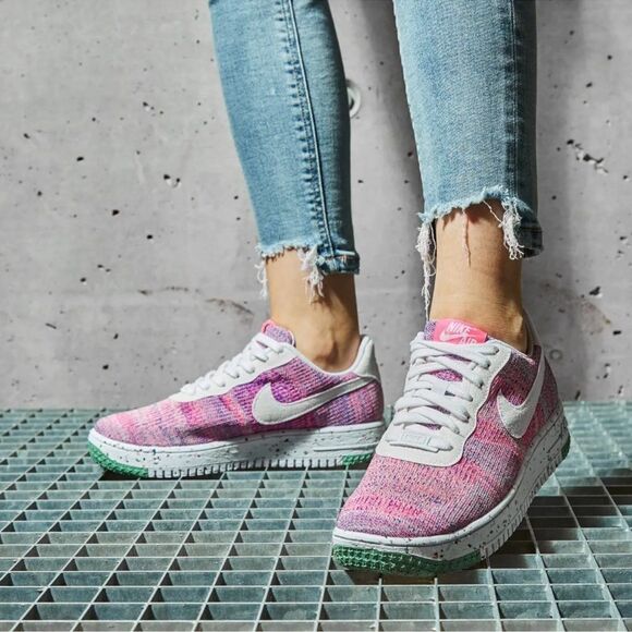Nike Air Force 1 Crater Flyknit Sneakers Fuchsia Glow Pink - Picture 1 of 9